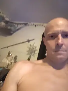 omgkidisthaone online show from September 20, 2025, 4:46 am