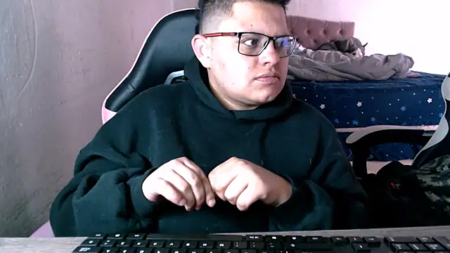 tatsumi nao online show from March 15, 2026, 12:44 pm