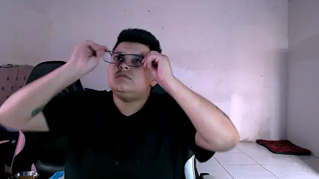 tatsumi nao online show from March 29, 2026, 8:09 pm