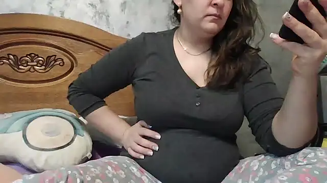 milfmomxx online show from January 12, 2025, 9:08 am