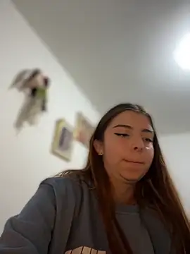 Cloew Marz online show from November 7, 2025, 7:58 pm