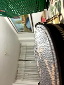 Cloew Marz online show from November 22, 2025, 2:54 am