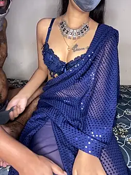 Snapshot of Suhu_love chatting on October 24, 2025, 5:09 pm Suhu love online show from October 24, 2025, 5:09 pm