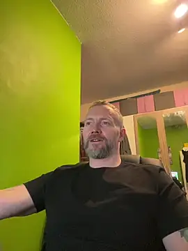 Snapshot of Rockburg chatting on February 13, 2025, 12:21 pm Rockburg online show from February 13, 2025, 12:21 pm