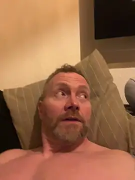 Snapshot of Rockburg chatting on March 21, 2025, 12:40 am Rockburg online show from March 21, 2025, 12:40 am