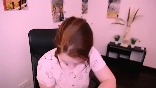 Sun Alexia online show from September 21, 2025, 4:25 am