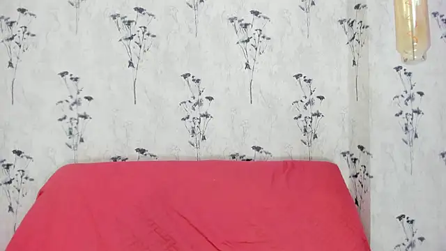 Mia candy 0 online show from January 18, 2025, 6:10 pm
