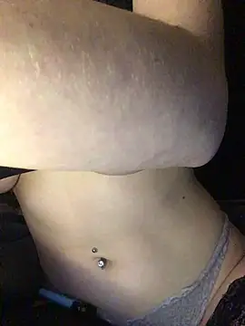 indie-rayne online show from January 5, 2025, 2:41 pm