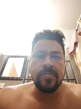 LatinMar online show from April 14, 2026, 12:44 pm