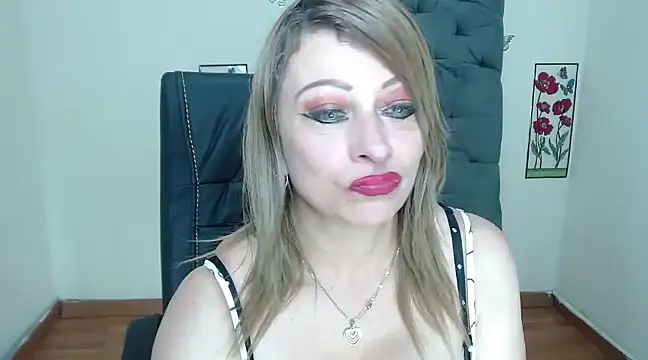 Snapshot of Salome_Milf202 chatting on January 23, 2025, 3:16 am Salome Milf202 online show from January 23, 2025, 3:16 am