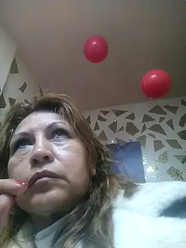 Snapshot of Kazsandraa chatting on February 21, 2026, 3:29 am Kazsandraa online show from February 21, 2026, 3:29 am