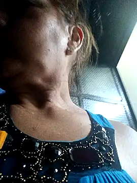 Snapshot of Kazsandraa chatting on March 7, 2026, 11:24 pm Kazsandraa online show from March 7, 2026, 11:24 pm