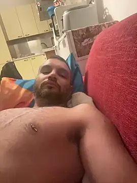 Lucarete online show from April 7, 2026, 7:25 pm