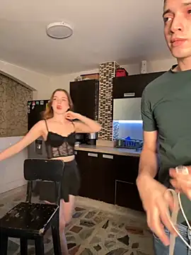 Snapshot of samantha_kevin chatting on October 11, 2025, 4:12 am samantha kevin online show from October 11, 2025, 4:12 am