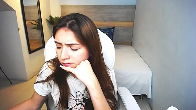 liseth fox online show from December 20, 2024, 10:11 pm