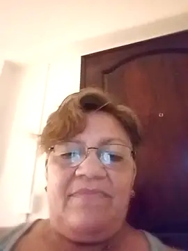 Snapshot of Madrastrahot69 chatting on October 29, 2025, 5:31 am Madrastrahot69 online show from October 29, 2025, 5:31 am