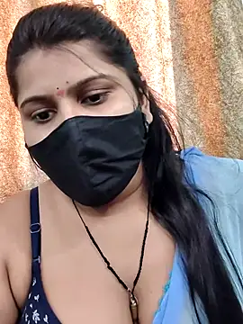 Hotty-simran online show from October 4, 2025, 4:32 am