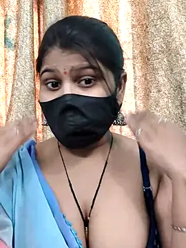 Hotty-simran online show from October 15, 2025, 4:34 am