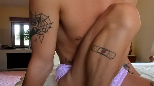 agelandreww online show from February 3, 2026, 6:22 am