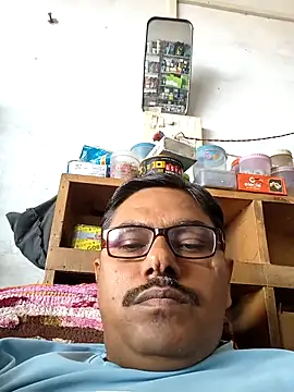 Srmotrs online show from November 3, 2025, 5:42 am