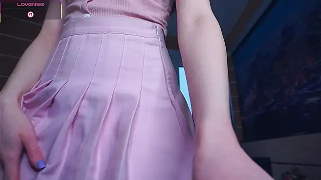 OnaZiroge online show from November 22, 2025, 6:12 am