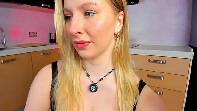 Snapshot of AnnLevine chatting on April 30, 2026, 1:17 pm AnnLevine online show from April 30, 2026, 1:17 pm