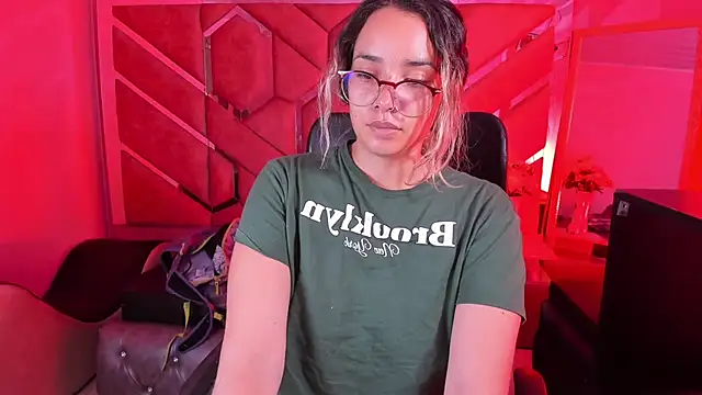 Olivia Fox69 online show from February 8, 2026, 3:54 am