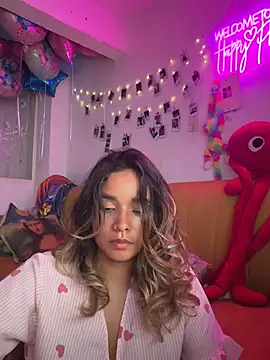 Olivia Fox69 online show from May 25, 2026, 4:29 am