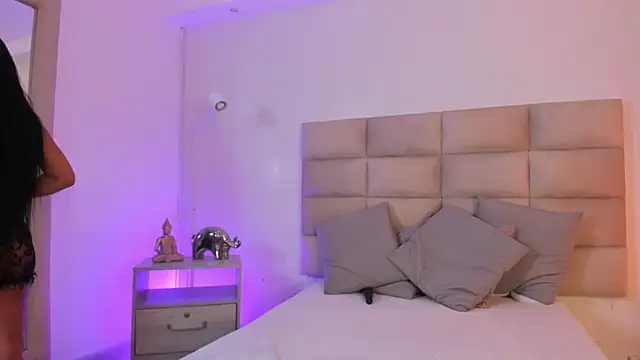 AngelyRosse1 online show from January 17, 2026, 4:06 am