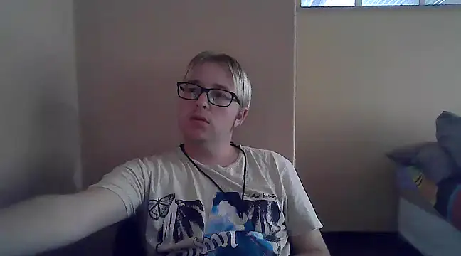 bisexualboy05 online show from March 11, 2025, 11:01 am