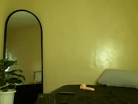 Snapshot of Sharmybabe chatting on October 31, 2025, 12:39 pm Sharmybabe online show from October 31, 2025, 12:39 pm