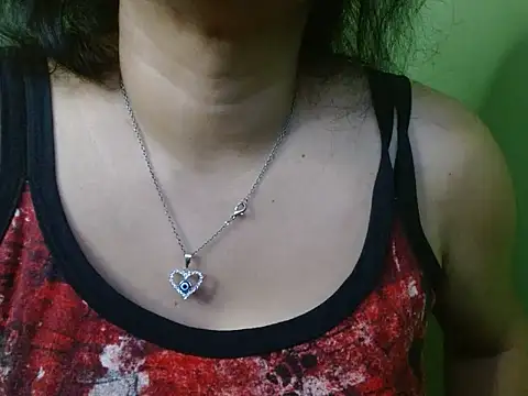 LOVERIAKOL online show from February 19, 2026, 7:10 pm