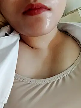 Sexyass13 online show from September 17, 2025, 4:58 am