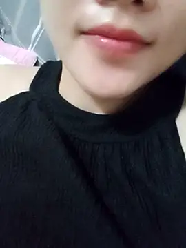 Sexyass13 online show from September 17, 2025, 5:03 pm