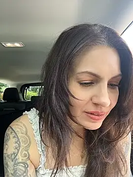 BeautifulMesss online show from July 26, 2026, 4:58 pm