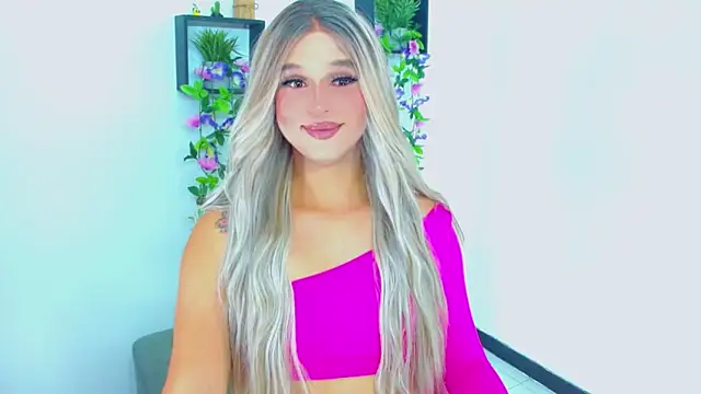 TaylorMon online show from June 21, 2026, 12:13 am