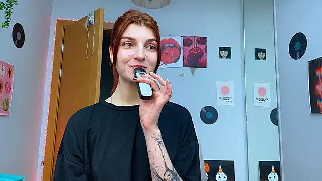 Snapshot of Bunny_ShyGirl chatting on December 8, 2024, 11:46 am Bunny ShyGirl online show from December 8, 2024, 11:46 am