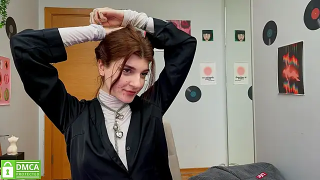 Snapshot of Bunny_ShyGirl chatting on February 11, 2025, 7:54 am Bunny ShyGirl online show from February 11, 2025, 7:54 am