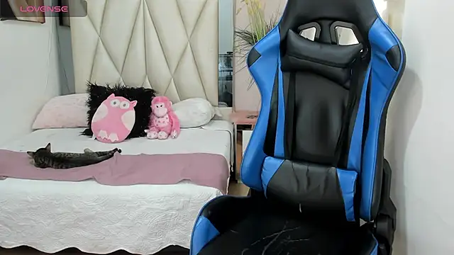 Backsex boy online show from December 26, 2024, 5:30 pm