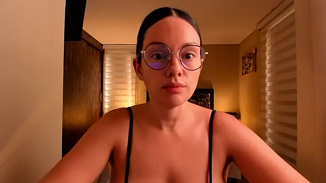 anabel 025 online show from January 8, 2026, 12:51 pm