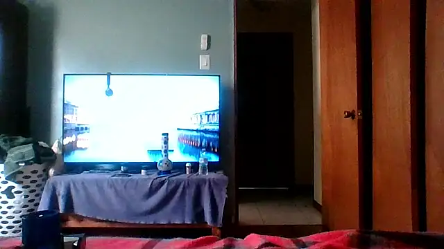 mexxy l online show from October 27, 2025, 4:44 pm