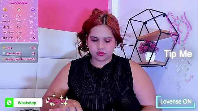 Alanna hot3 online show from February 15, 2025, 1:53 am