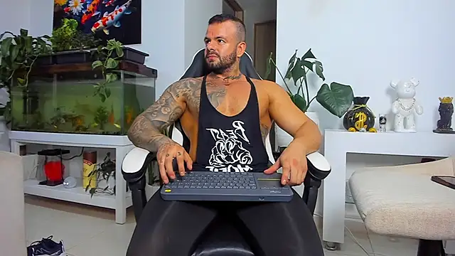 Johnnygrayson1 online show from November 18, 2025, 11:26 pm