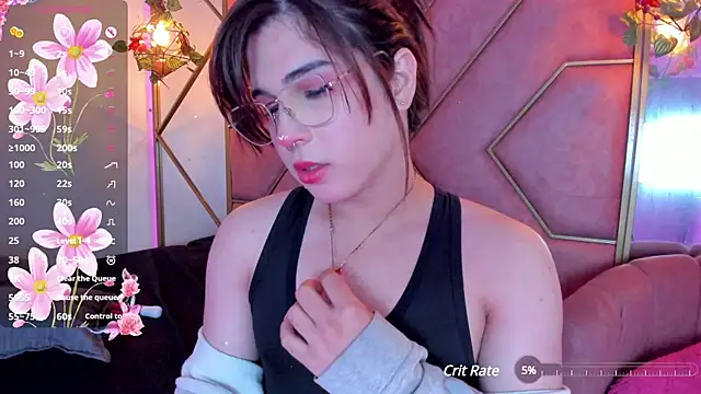 Snapshot of Yuri_Stars chatting on January 17, 2025, 4:26 pm Yuri Stars online show from January 17, 2025, 4:26 pm