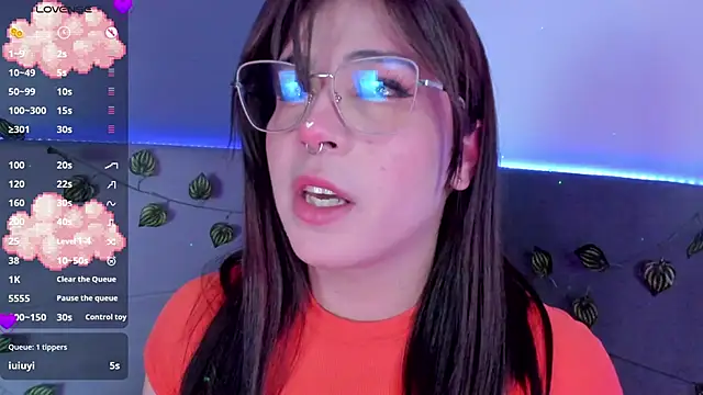 Snapshot of Yuri_Stars chatting on March 12, 2025, 12:20 am Yuri Stars online show from March 12, 2025, 12:20 am