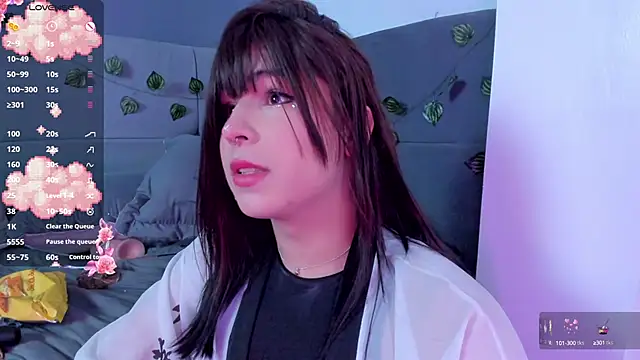 Snapshot of Yuri_Stars chatting on March 21, 2025, 12:40 am Yuri Stars online show from March 21, 2025, 12:40 am