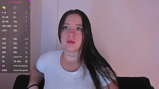 Sabrina Lennox online show from September 29, 2025, 12:10 pm