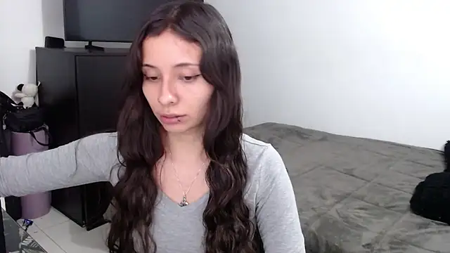 alice live1 online show from September 9, 2025, 12:37 pm