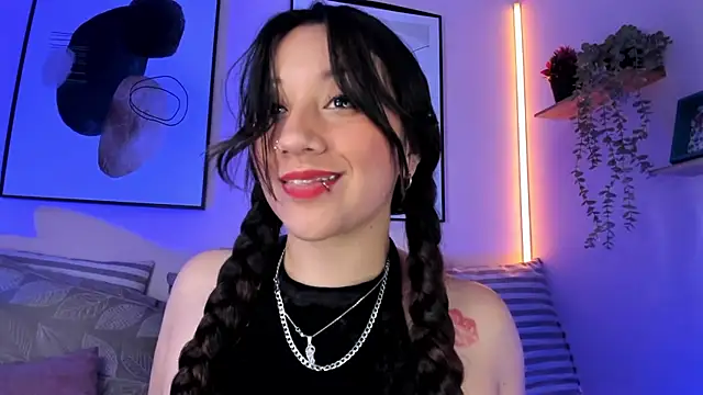 rose xd online show from January 8, 2025, 1:32 am