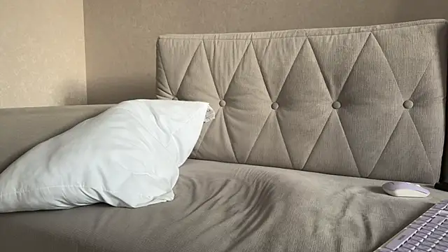 weshycouple online show from April 30, 2026, 3:02 am